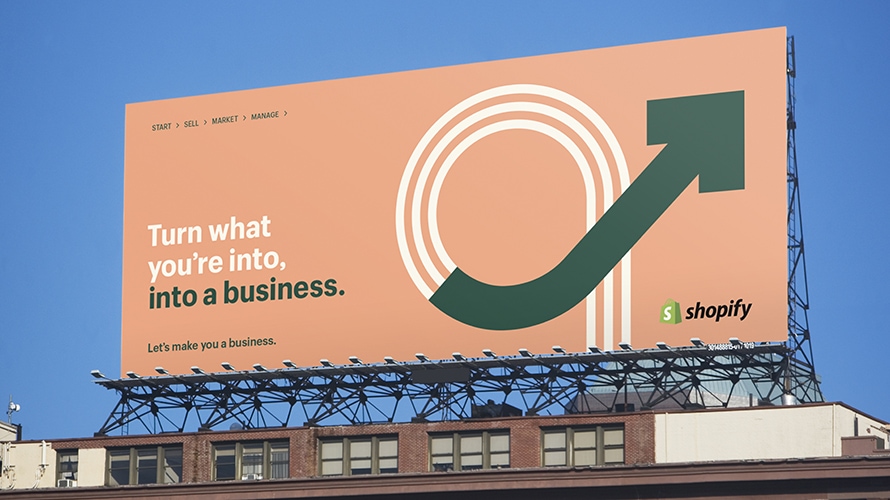 Jak branża e-commerce reklamuje się w outdoorze?