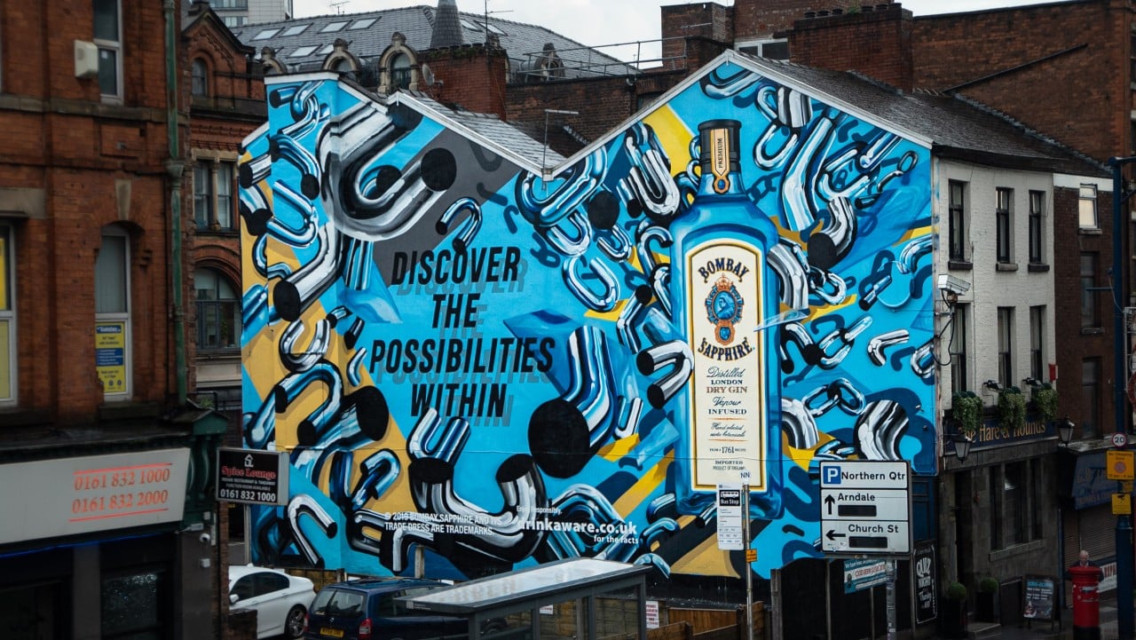 Dlaczego warto zainwestować w mural reklamowy?