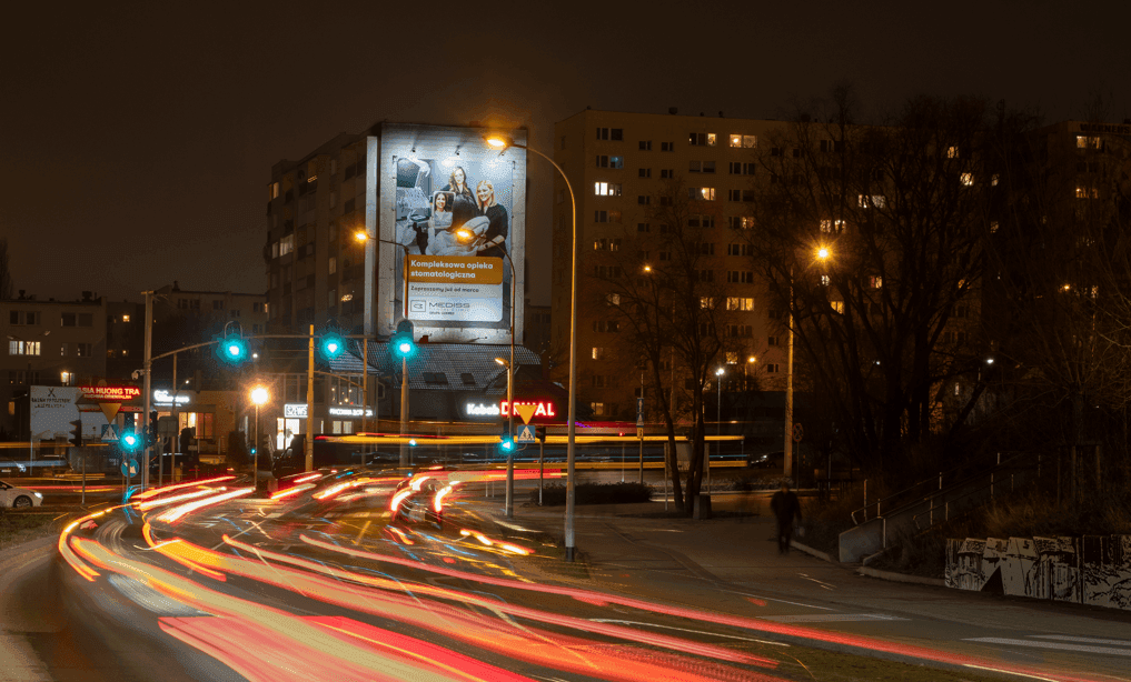 Reklama wielkoformatowa, Gdańsk Warneńska - Jaśkowa Dolina (noc) Reklama wielkoformatowa, Gdańsk Warneńska - Jaśkowa Dolina (noc)