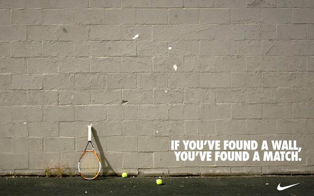 wall mach nike