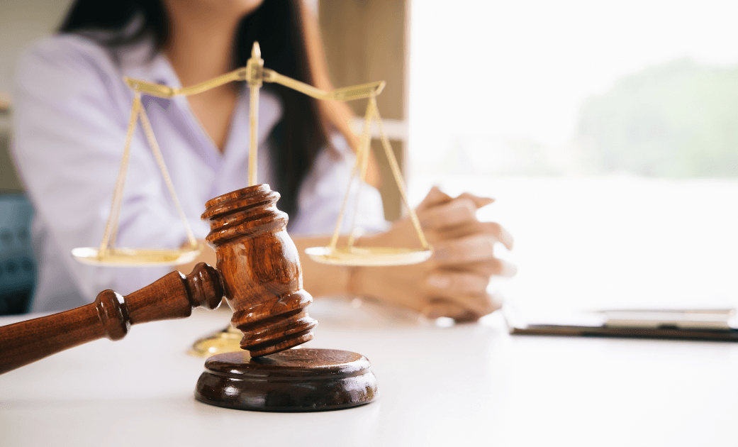 Nadchodzą zmiany w zasadach promocji usług prawniczych