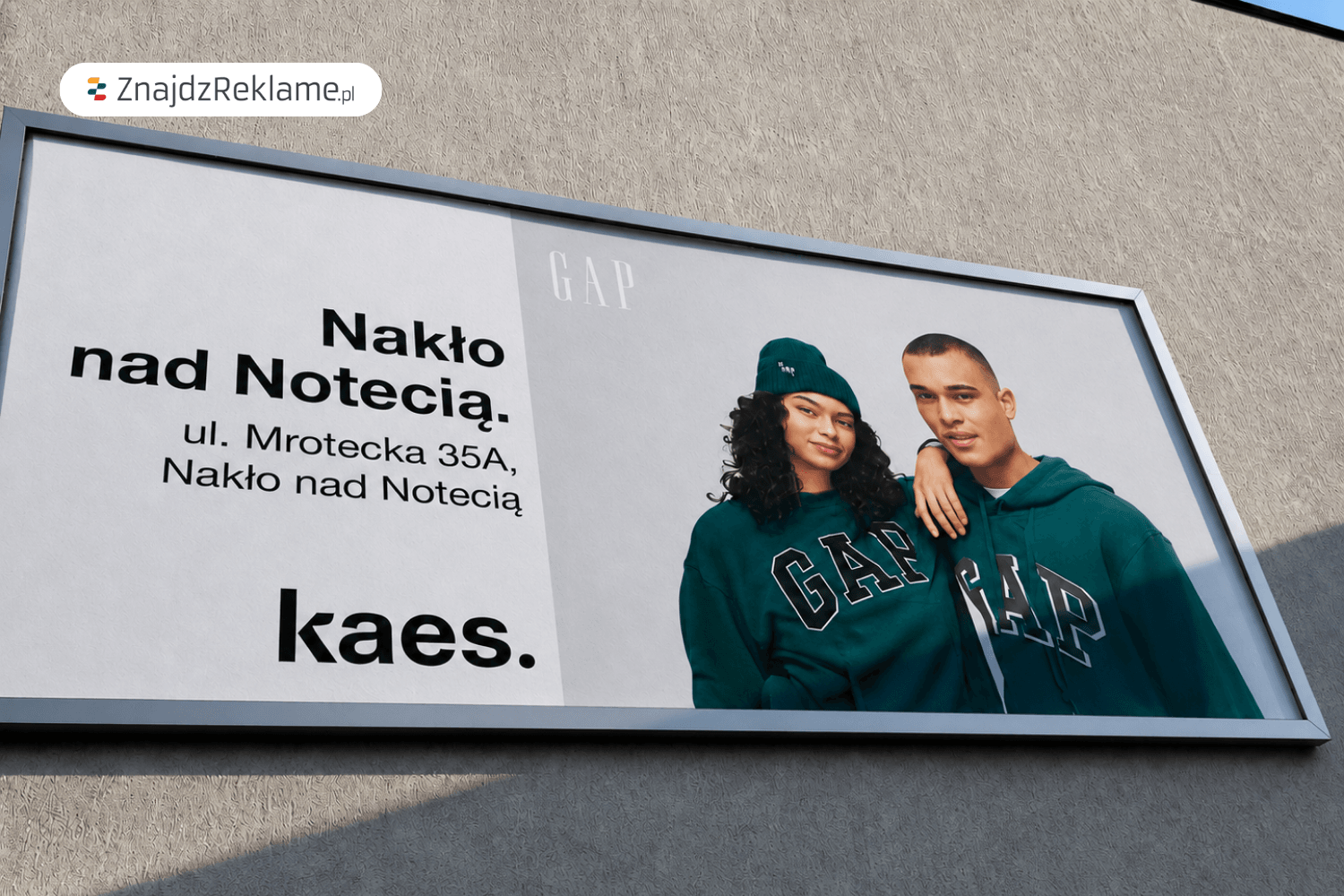 Dlaczego sklepy stacjonarne potrzebują reklamy offline?