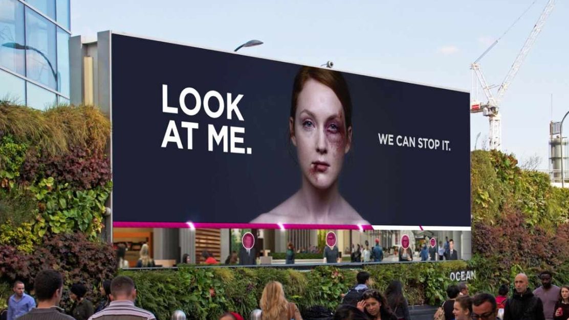 Prowokowanie emocji w reklamie społecznej dzięki billboardom