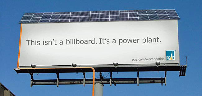 Billboard z panelami słonecznymi